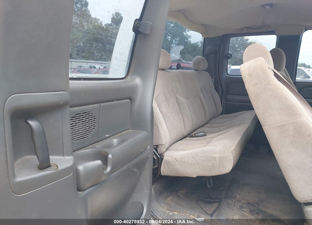 2004 GMC SIERRA 1500 WORK TRUCK VIN: 2GTEK19TX41394832