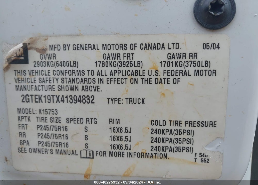 2004 GMC SIERRA 1500 WORK TRUCK VIN: 2GTEK19TX41394832