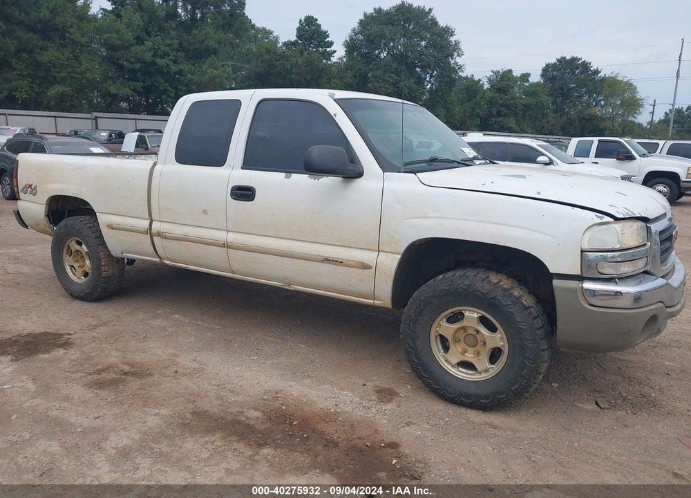 2004 GMC SIERRA 1500 WORK TRUCK VIN: 2GTEK19TX41394832