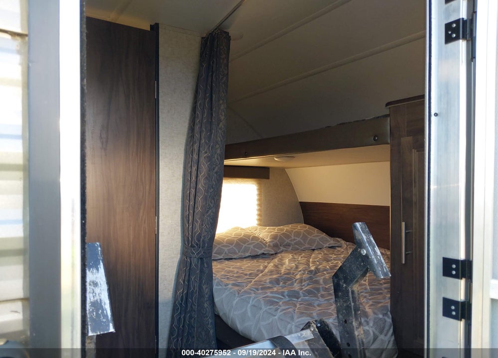 2019 FOREST RIVER OTHER VIN: 4X4TCKU29KK053647