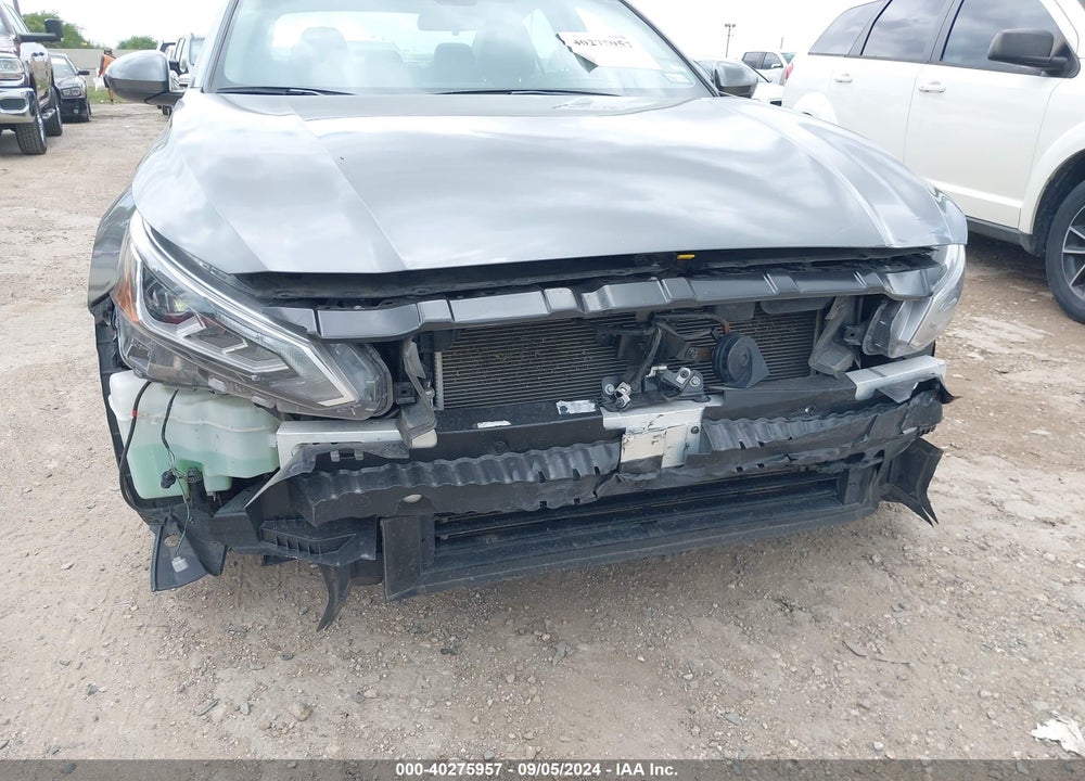 2022 NISSAN ALTIMA SV FWD VIN: 1N4BL4DV0NN384956