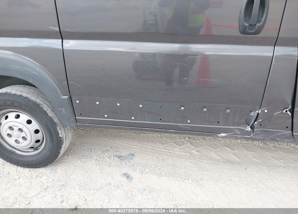 2018 RAM PROMASTER 1500 LOW ROOF 118 WB VIN: 3C6TRVNG8JE107304