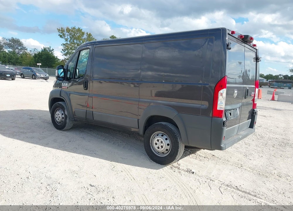 2018 RAM PROMASTER 1500 LOW ROOF 118 WB VIN: 3C6TRVNG8JE107304