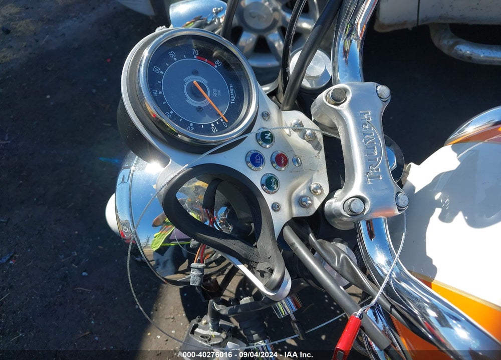2006 TRIUMPH MOTORCYCLE T100 BONNEVILLE VIN: SMT910K106J251003