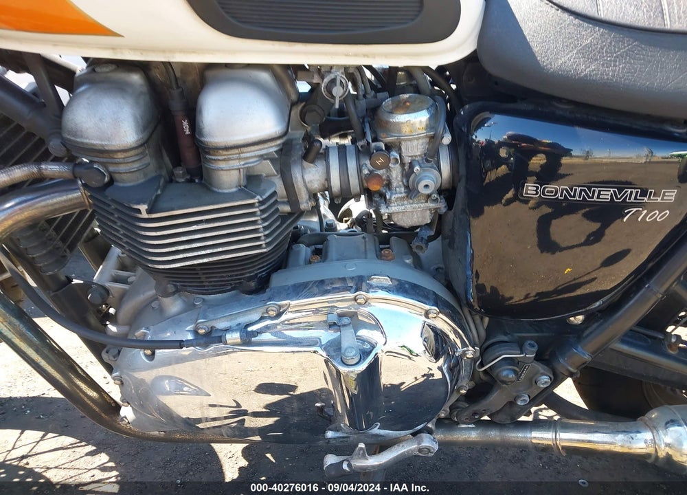 2006 TRIUMPH MOTORCYCLE T100 BONNEVILLE VIN: SMT910K106J251003