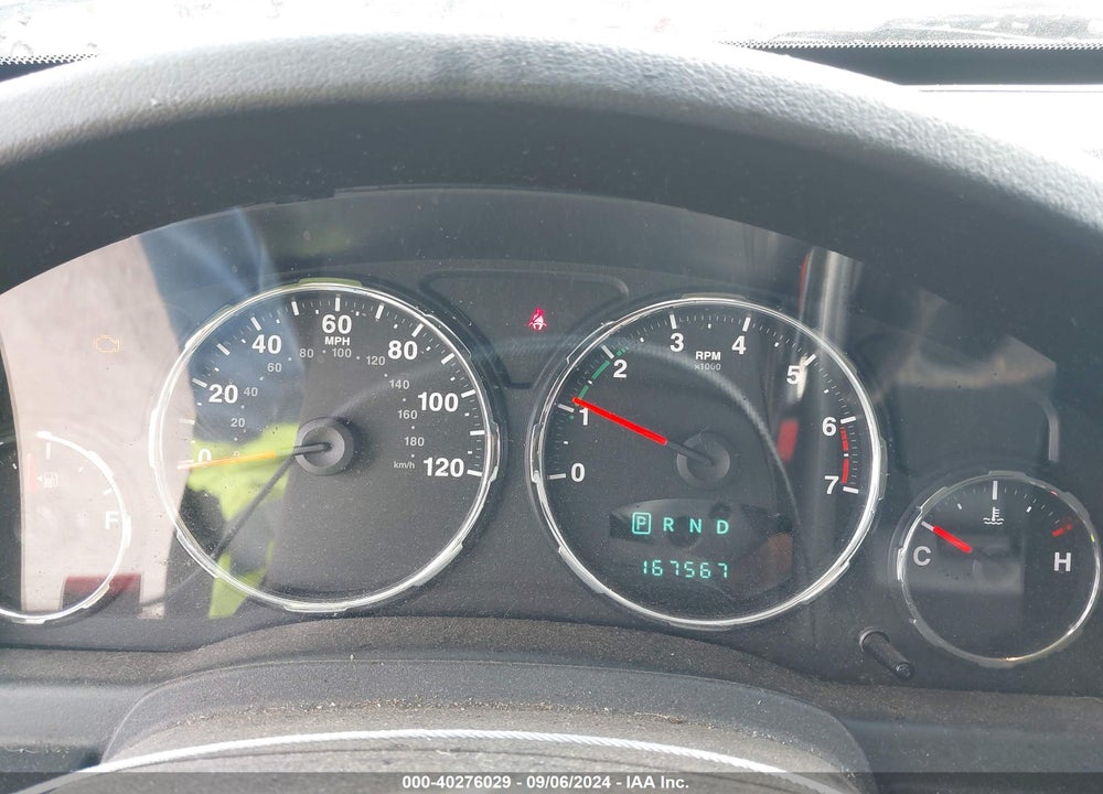 2011 JEEP LIBERTY VIN: 1J4PN2GK6BW592792