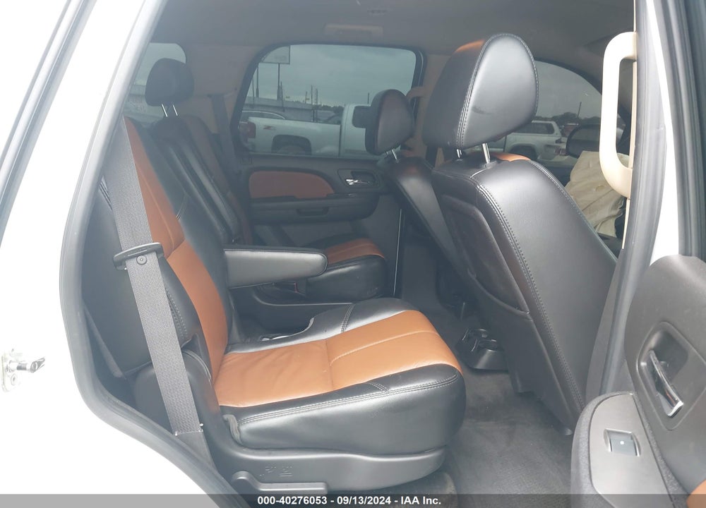 2007 CHEVROLET TAHOE LT VIN: 1GNFC13J07R375055