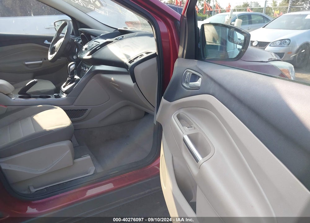 2014 FORD ESCAPE SE VIN: 1FMCU0GX4EUE06413