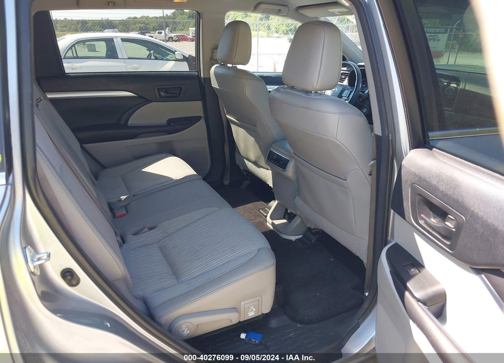 2016 TOYOTA HIGHLANDER LE PLUS V6 VIN: 5TDZKRFH3GS163008
