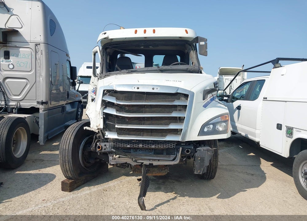 2020 FREIGHTLINER NEW CASCADIA 126 VIN: 3AKJHLDV8LSLL7567