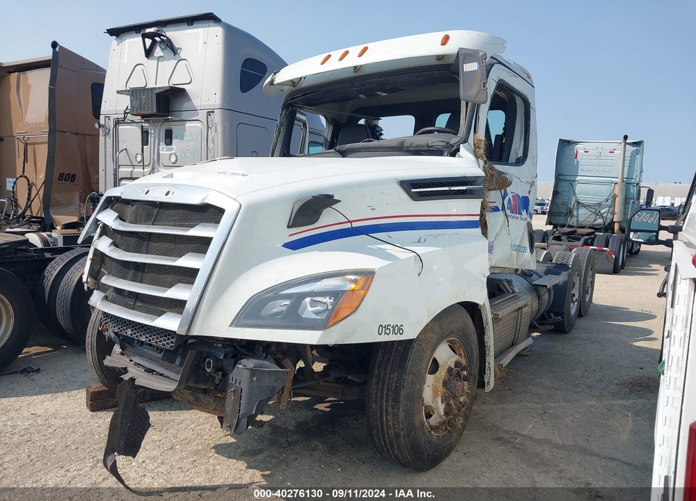 2020 FREIGHTLINER NEW CASCADIA 126 VIN: 3AKJHLDV8LSLL7567
