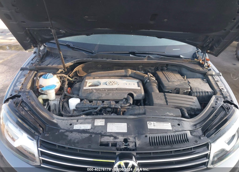 2012 VOLKSWAGEN EOS LUX VIN: WVWFW7AHXCV004165
