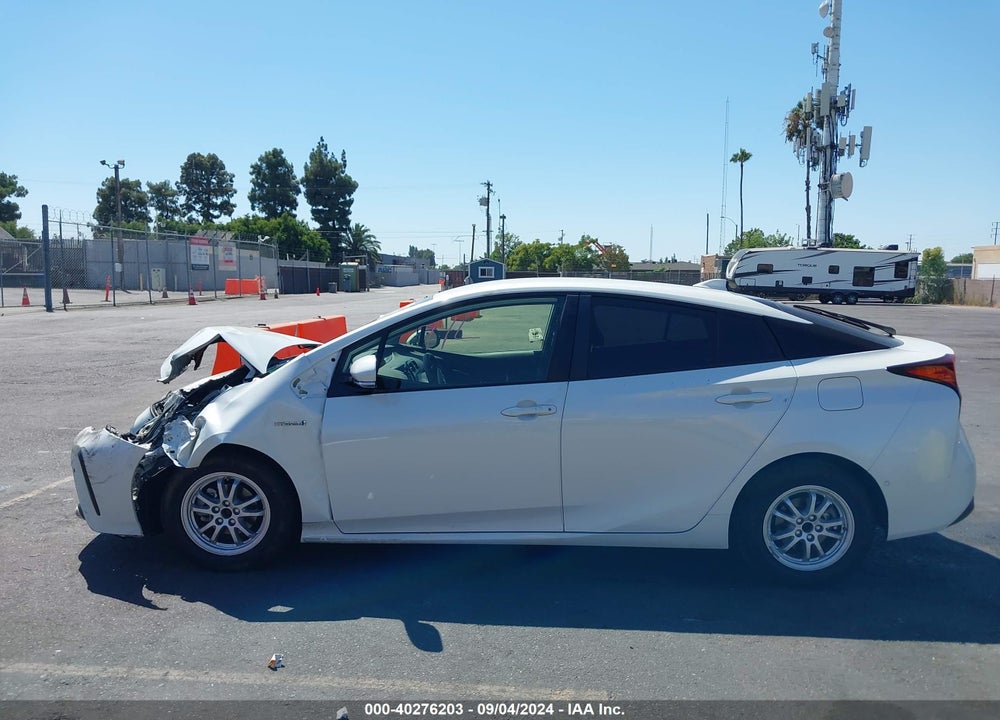 2019 TOYOTA PRIUS LE VIN: JTDKARFU0K3076467