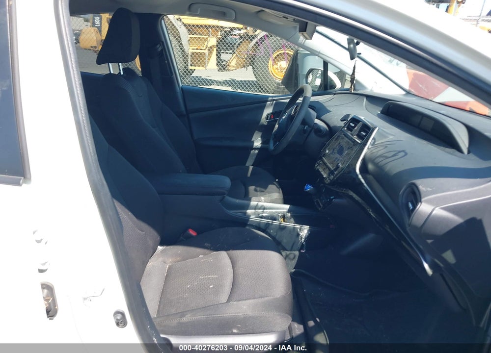 2019 TOYOTA PRIUS LE VIN: JTDKARFU0K3076467