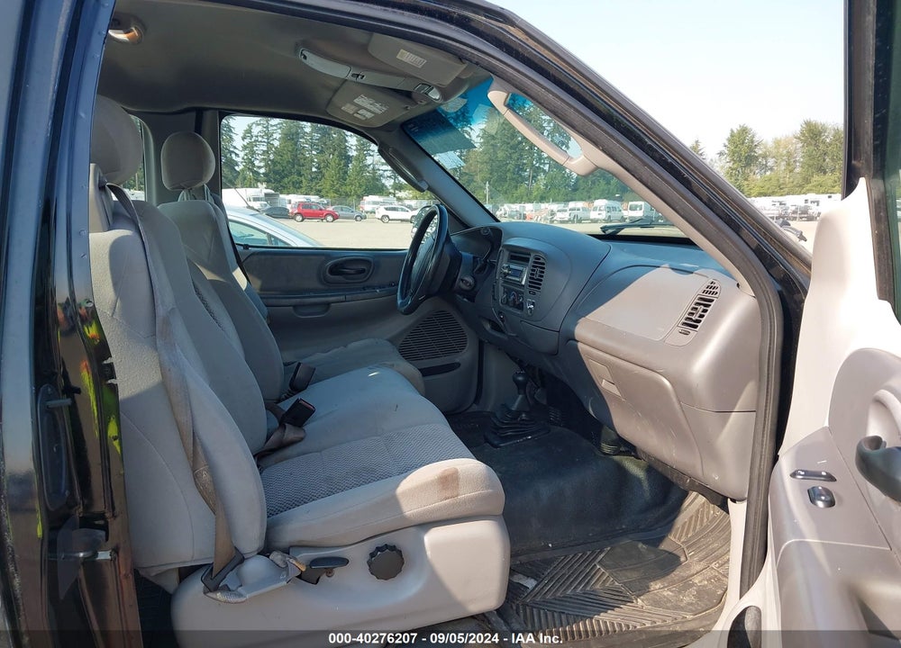 2003 FORD F-150 LARIAT/XL/XLT VIN: 2FTRX18WX3CB15560