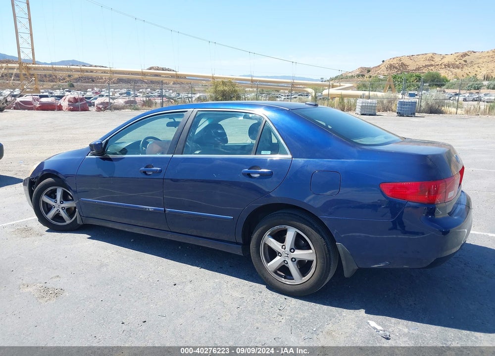 2005 HONDA ACCORD 2.4 EX VIN: 1HGCM567X5A044271