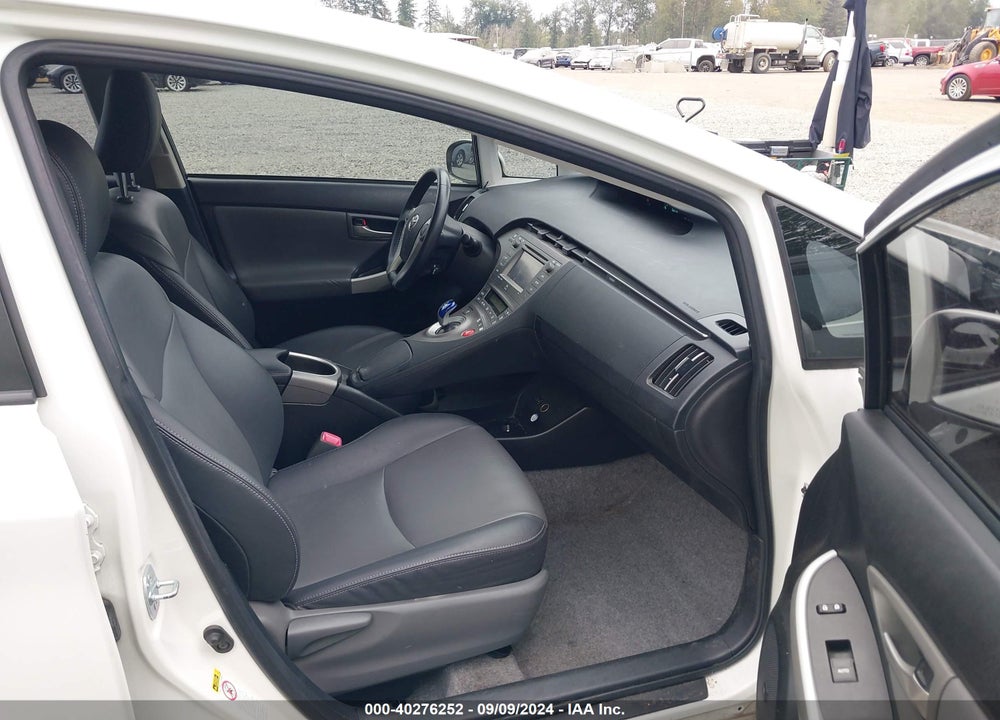 2012 TOYOTA PRIUS FOUR VIN: JTDKN3DUXC1498263