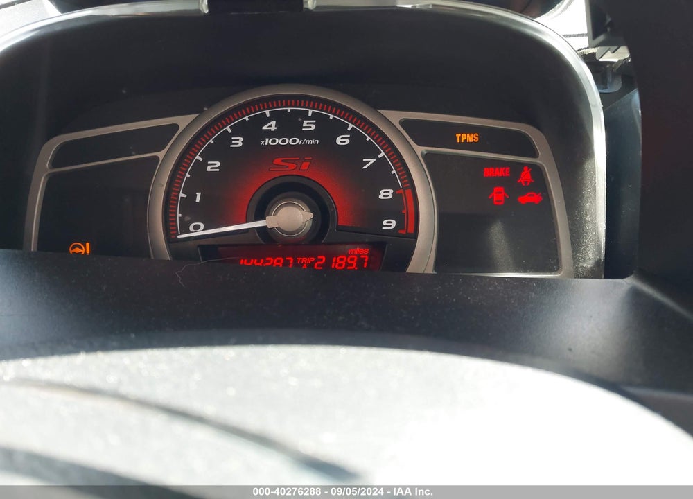 2011 HONDA CIVIC SI VIN: 2HGFG2A51BH700864