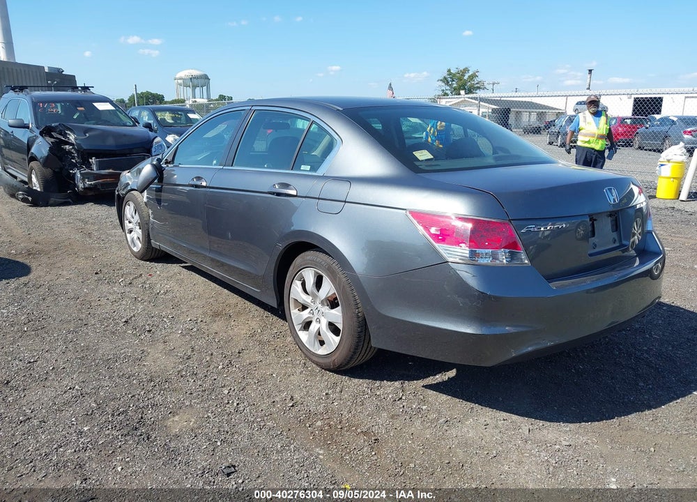 2010 HONDA ACCORD 2.4 LX VIN: 1HGCP2F34AA188881