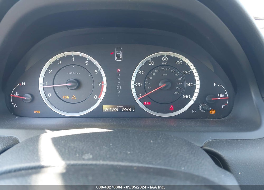 2010 HONDA ACCORD 2.4 LX VIN: 1HGCP2F34AA188881