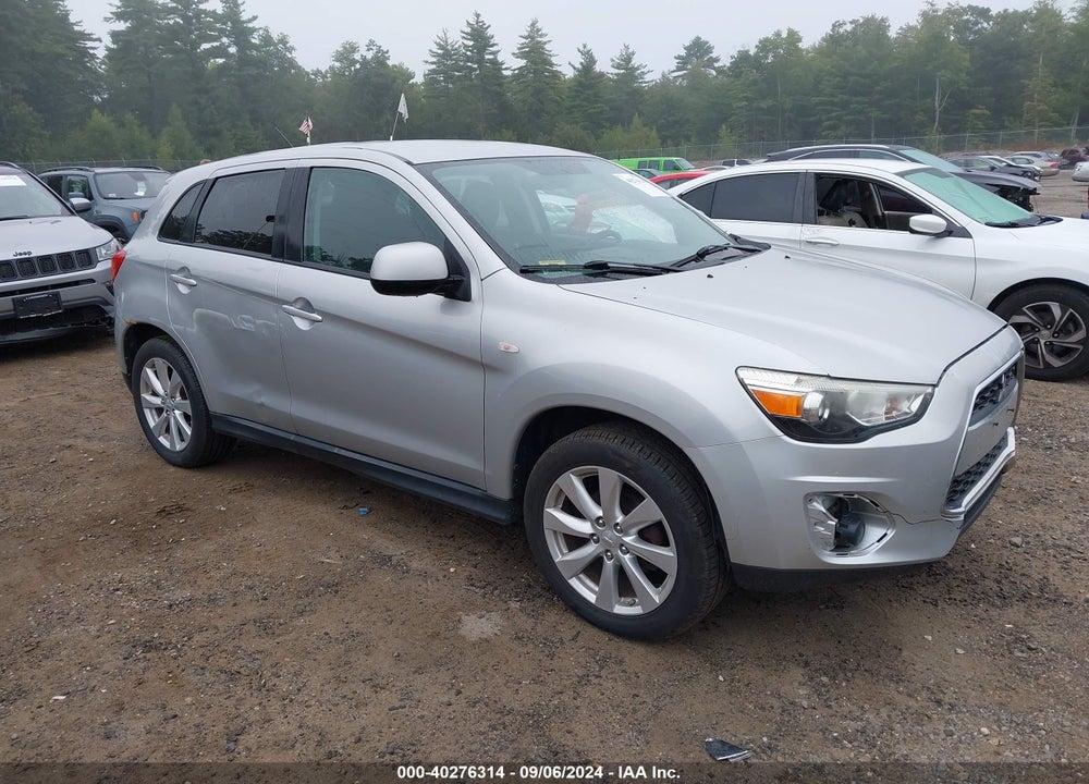 2013 MITSUBISHI OUTLANDER SPORT ES VIN: 4A4AR3AUXDE018181