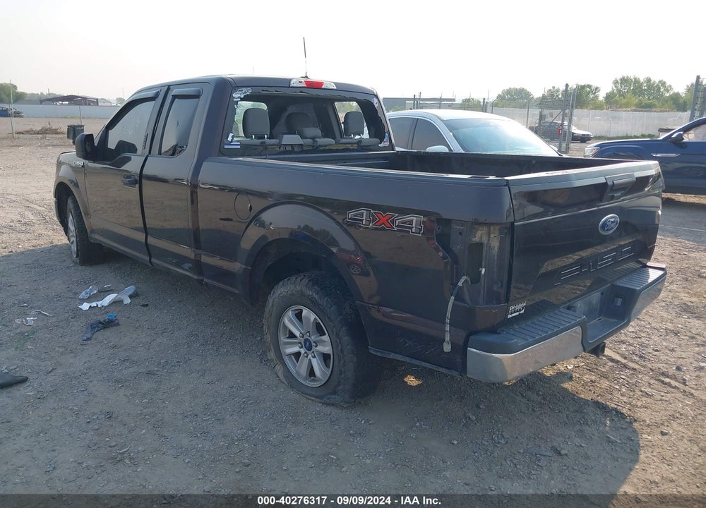 2018 FORD F-150 XLT VIN: 1FTFX1E58JKG10833