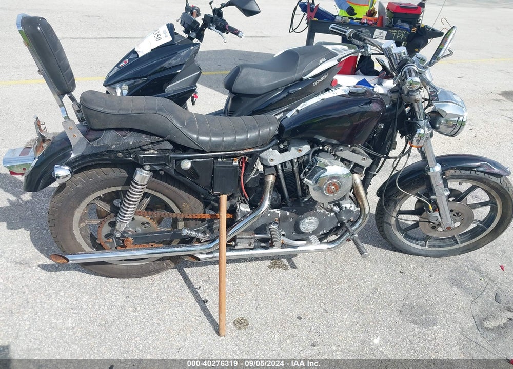 1981 HARLEY-DAVIDSON XLH VIN: 1HD1CAH10BY052844