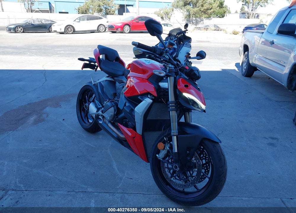 2023 DUCATI STREETFIGHTER V2 VIN: ZDMFAKYW0PB005388