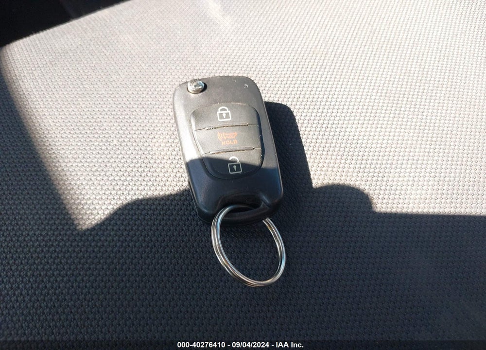 2011 KIA SOUL VIN: KNDJT2A22B7202064