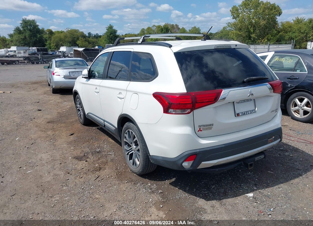 2016 MITSUBISHI OUTLANDER ES/SE/SEL VIN: JA4AZ3A38GZ037057