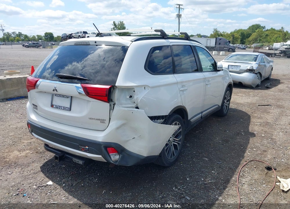 2016 MITSUBISHI OUTLANDER ES/SE/SEL VIN: JA4AZ3A38GZ037057