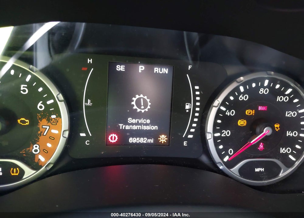 2017 JEEP RENEGADE LATITUDE FWD VIN: ZACCJABB2HPE71555