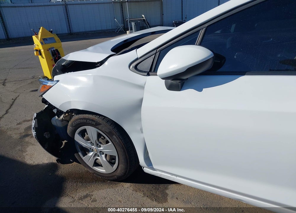2018 CHEVROLET CRUZE LS AUTO VIN: 1G1BC5SM1J7238695