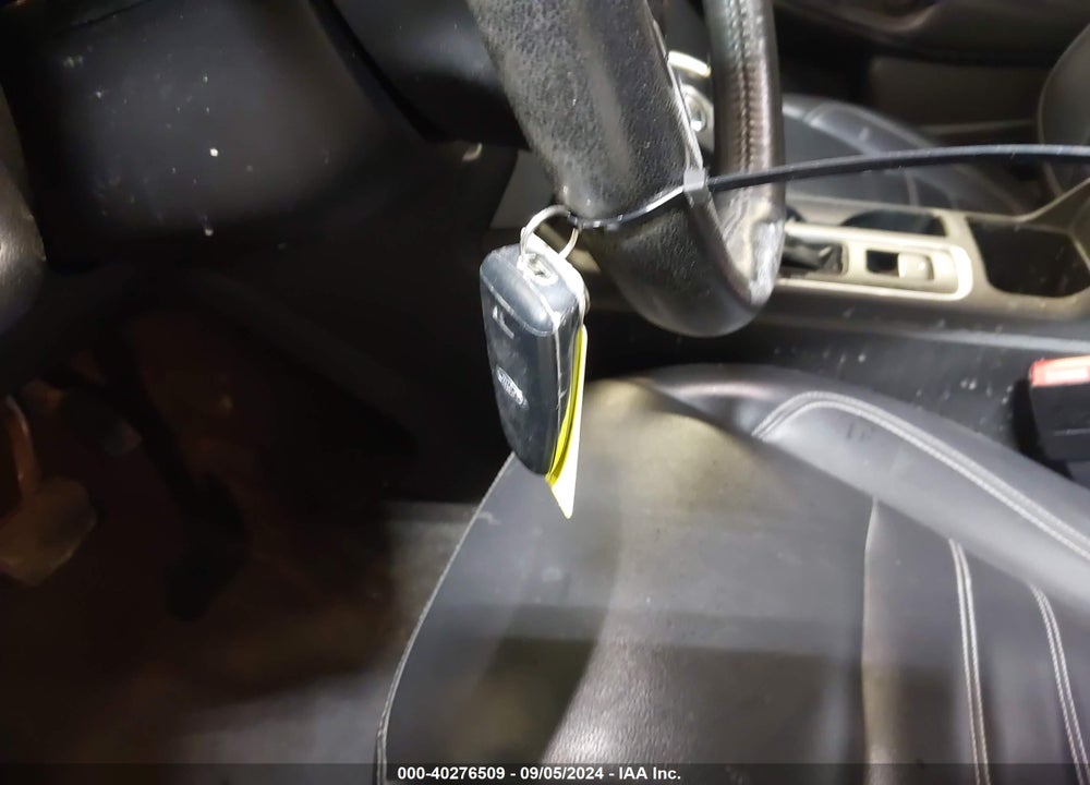 2019 FORD ESCAPE SEL VIN: 1FMCU9HD2KUA28404