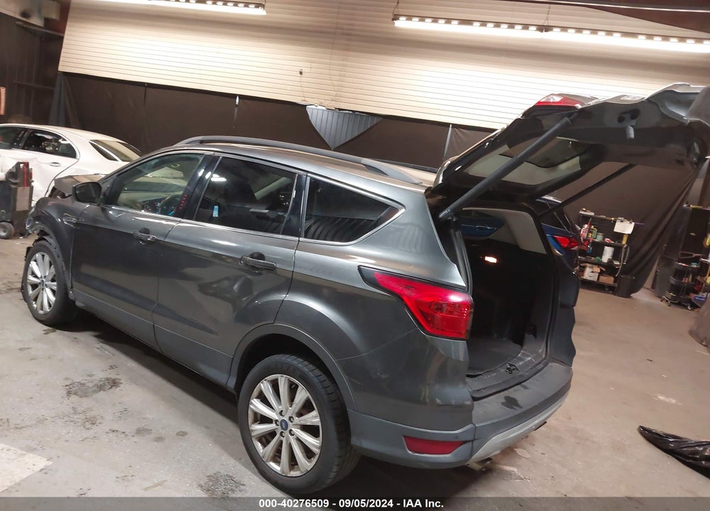 2019 FORD ESCAPE SEL VIN: 1FMCU9HD2KUA28404