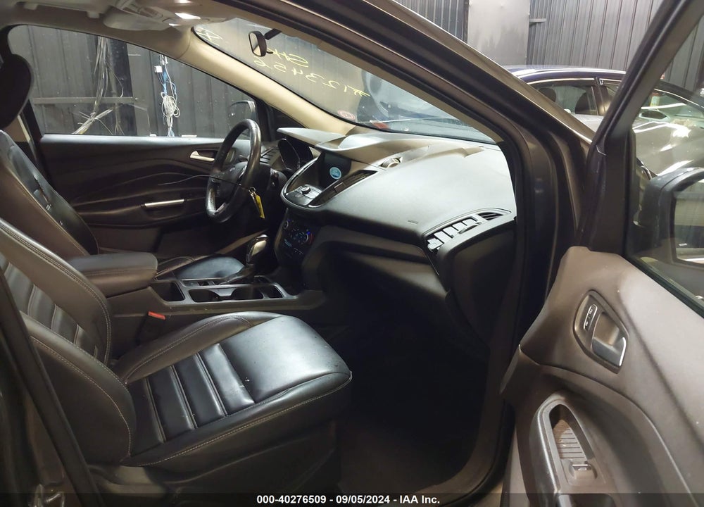 2019 FORD ESCAPE SEL VIN: 1FMCU9HD2KUA28404