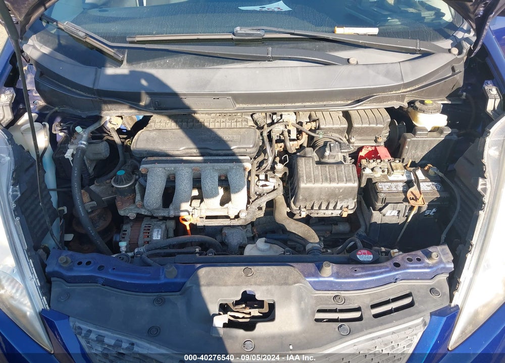 2011 HONDA FIT SPORT VIN: JHMGE8H51BC020367