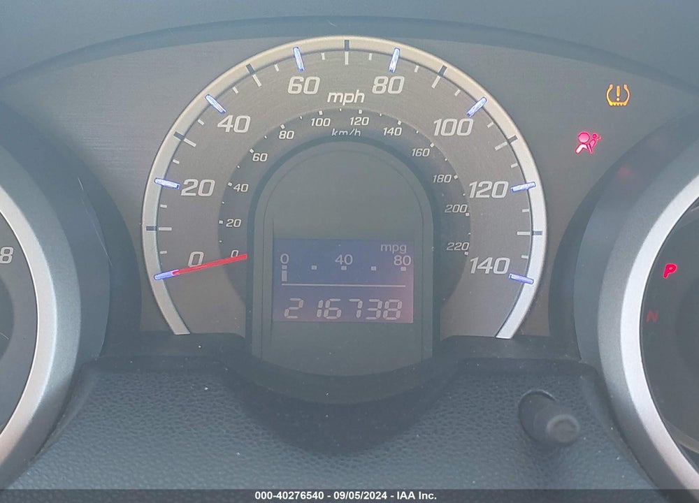 2011 HONDA FIT SPORT VIN: JHMGE8H51BC020367