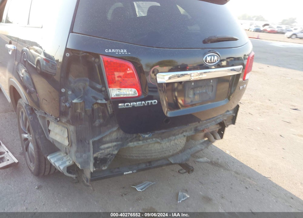 2011 KIA SORENTO EX V6 VIN: 5XYKU4A27BG132187