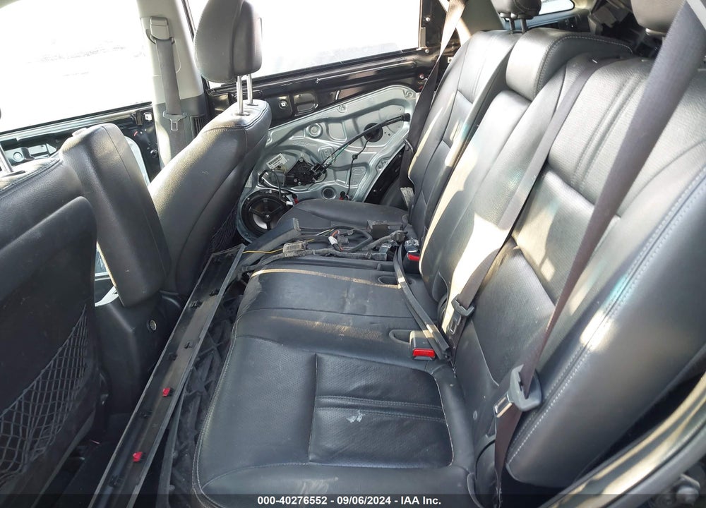 2011 KIA SORENTO EX V6 VIN: 5XYKU4A27BG132187