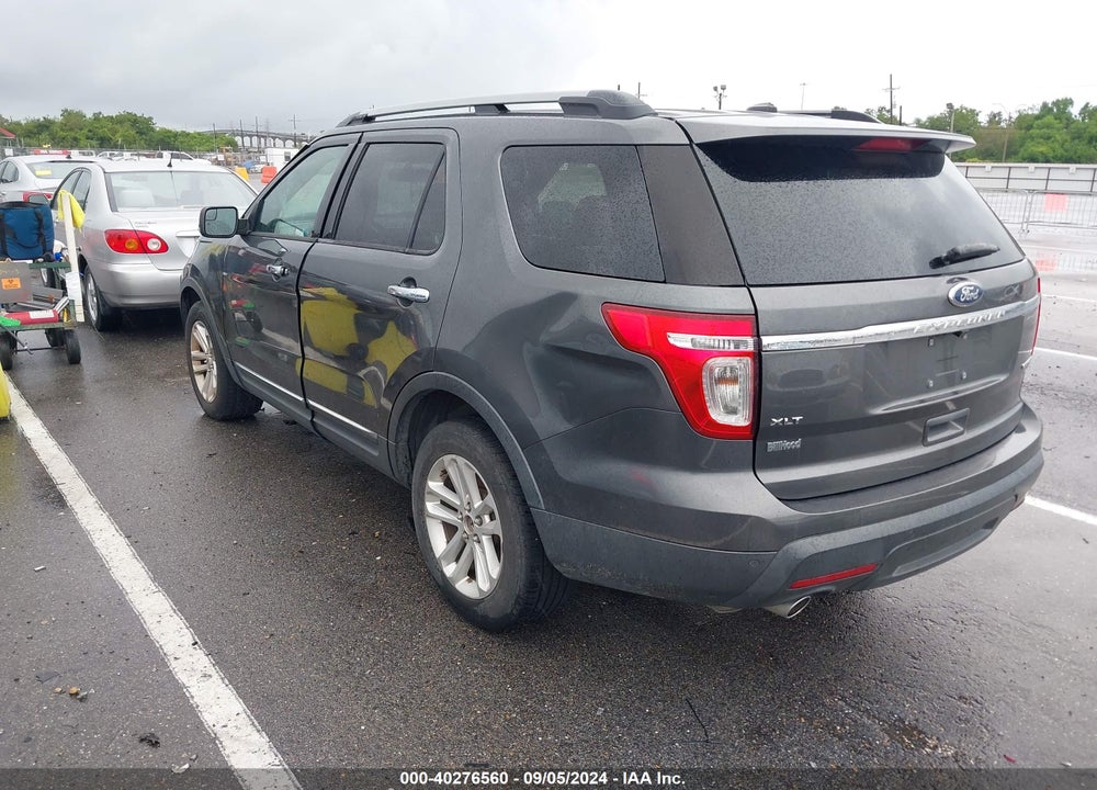 2015 FORD EXPLORER XLT VIN: 1FM5K7D85FGB46138