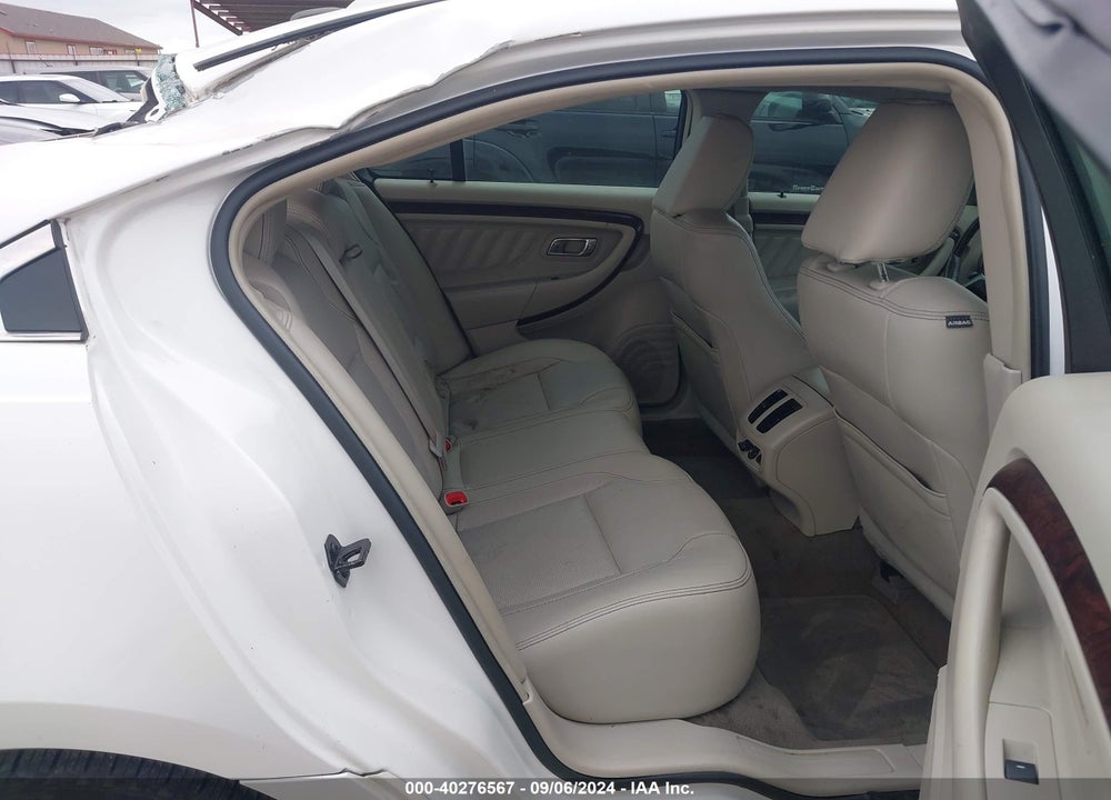 2010 FORD TAURUS LIMITED VIN: 1FAHP2FW5AG127458