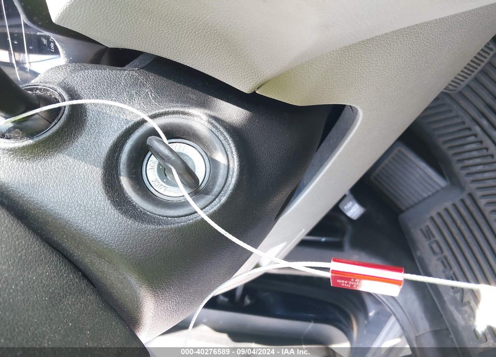2017 KIA SORENTO 3.3L LX VIN: 5XYPGDA51HG322101