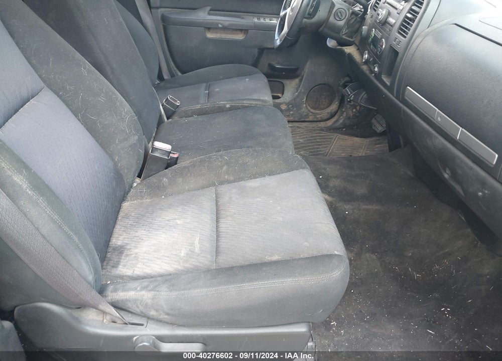 2010 CHEVROLET SILVERADO 1500 LT VIN: 3GCRKSE39AG169804