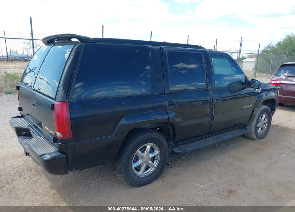 2000 CADILLAC ESCALADE STANDARD VIN: 1GYEK63R1YR216177