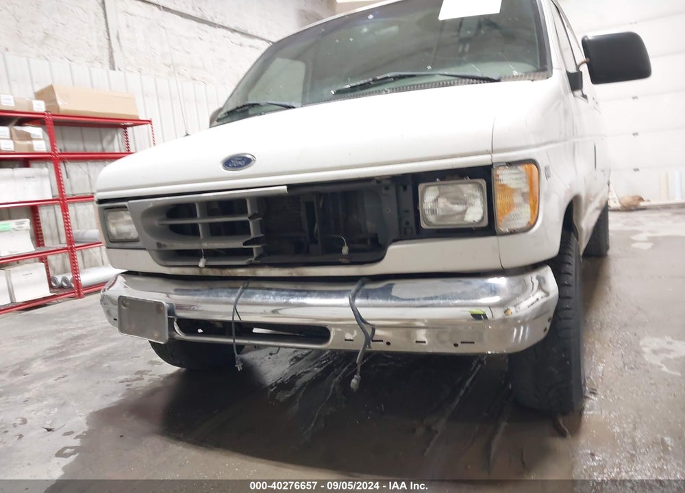 2000 FORD E-150 XL/XLT VIN: 1FMRE11W0YHB13067