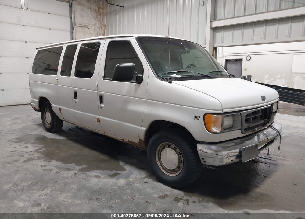 2000 FORD E-150 XL/XLT VIN: 1FMRE11W0YHB13067