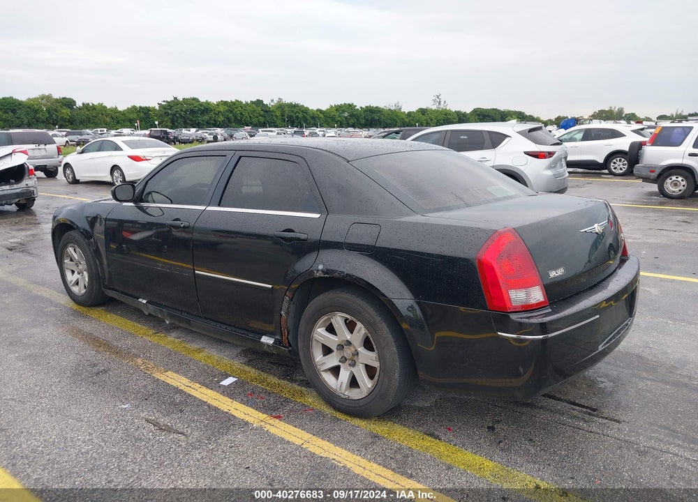 2007 CHRYSLER 300 TOURING VIN: 2C3KA53G17H868546