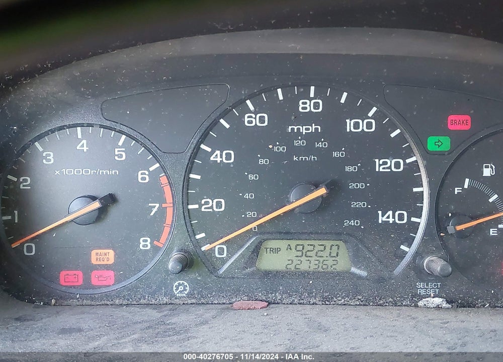 2002 HONDA ACCORD 2.3 LX VIN: 3HGCG56422G707150
