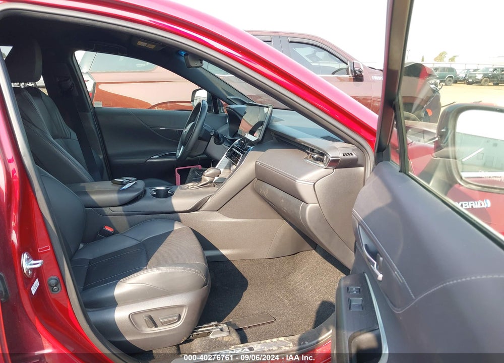 2021 TOYOTA VENZA XLE VIN: JTEAAAAH9MJ047373